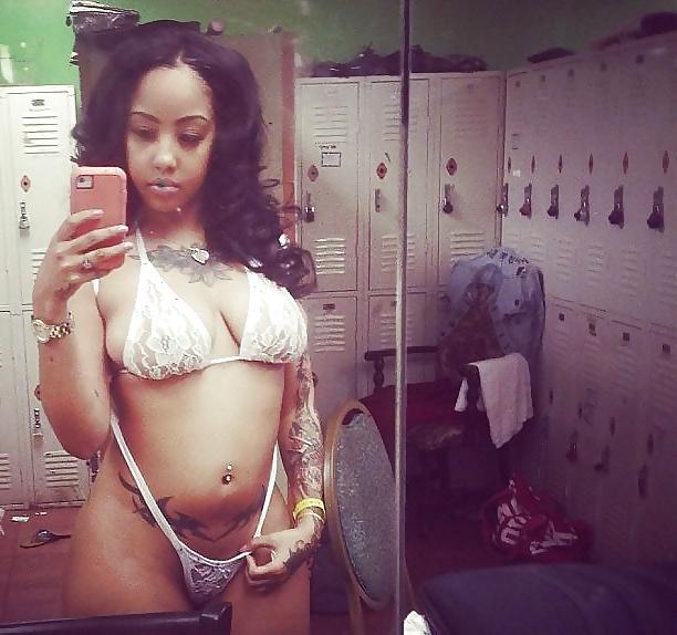 25P Ebony Women in Lingerie 4
