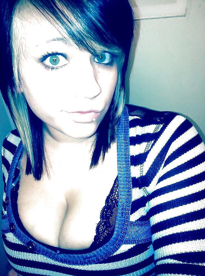 15P Nice (non nude) girls 130