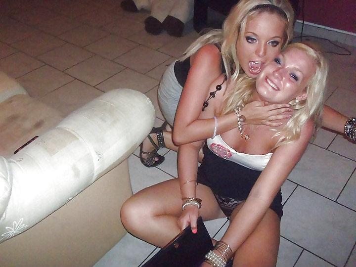15P Nice (non nude) girls 130