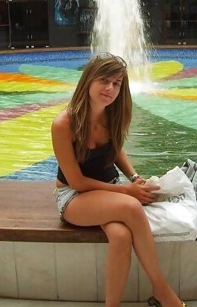 25P Greek Teen Girls 3