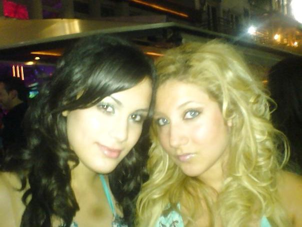 25P Greek Teen Girls 3