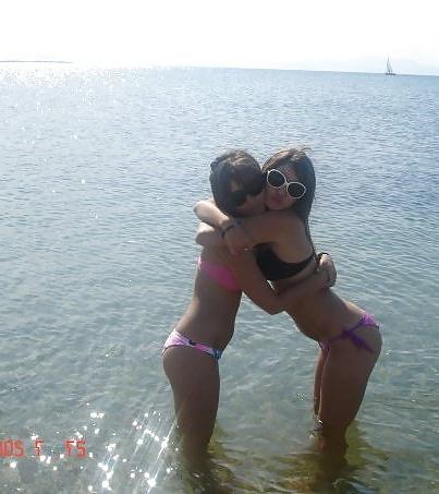 25P Greek Teen Girls 2