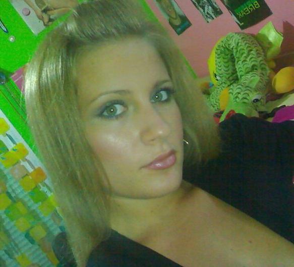 25P Greek Teen Girls 2