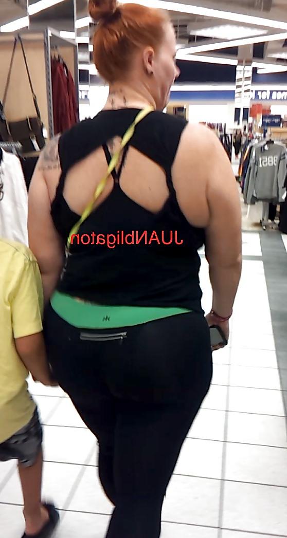 8P MEGA Butt Tramp Stamp PAWG milf in tights! VOYEUR candid