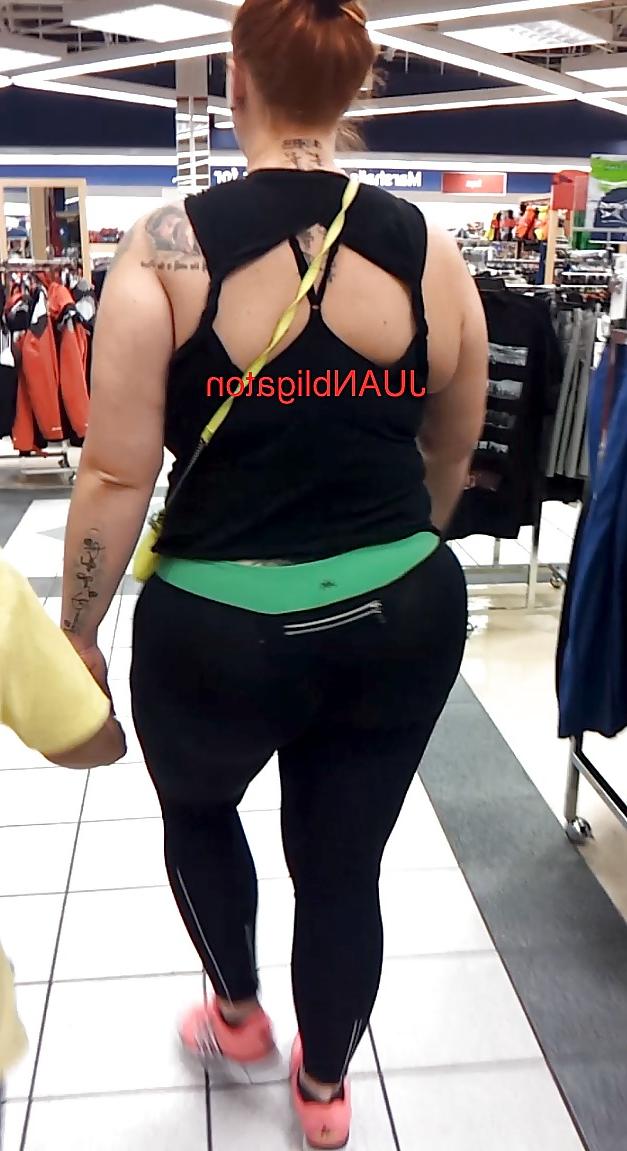 8P MEGA Butt Tramp Stamp PAWG milf in tights! VOYEUR candid