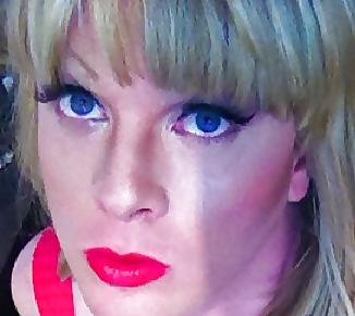 25P Sexy T Girl Veronica Star Sucks Cock, Deep Throats