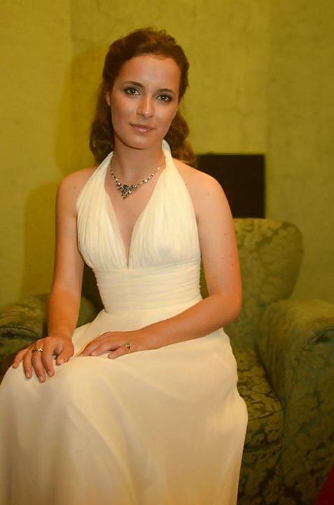 12P SEE THRU NIPPLES AT  TEEN SLUTS  COMMENT PLS