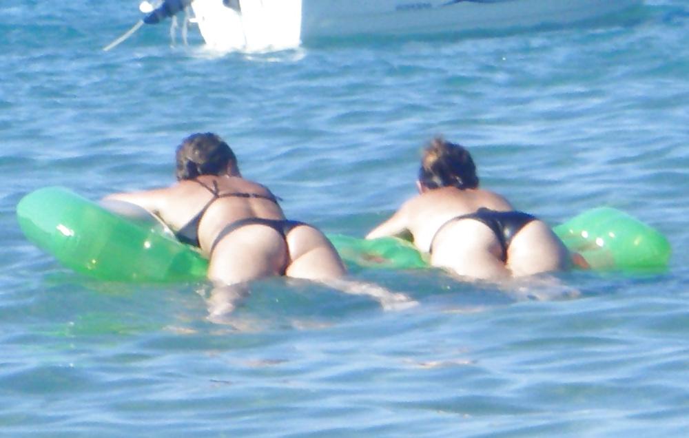 20P Mom and not her daughter in bikini 2