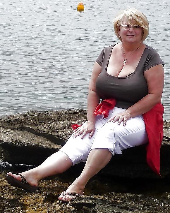 13P Busty Grannies Clothed