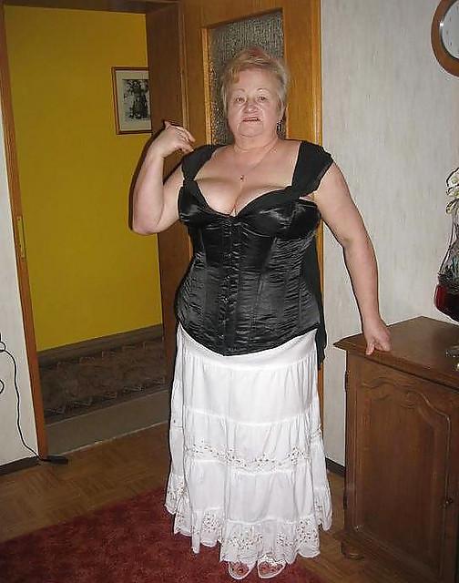 13P Busty Grannies Clothed