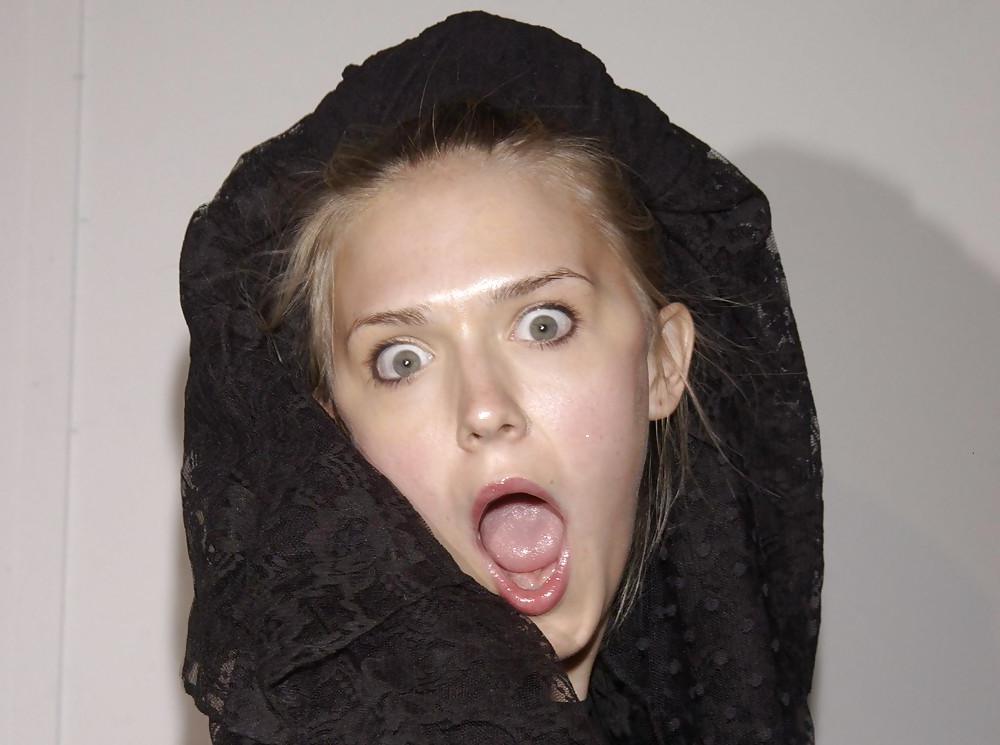 25P Open mouth