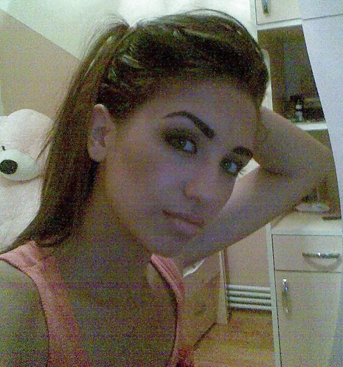 13P Romanian girl: diana