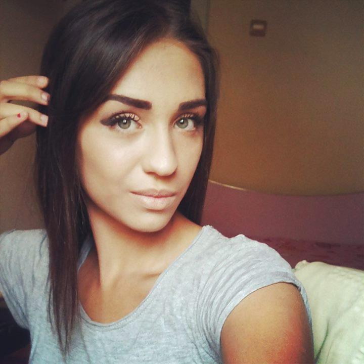 13P Romanian girl: diana