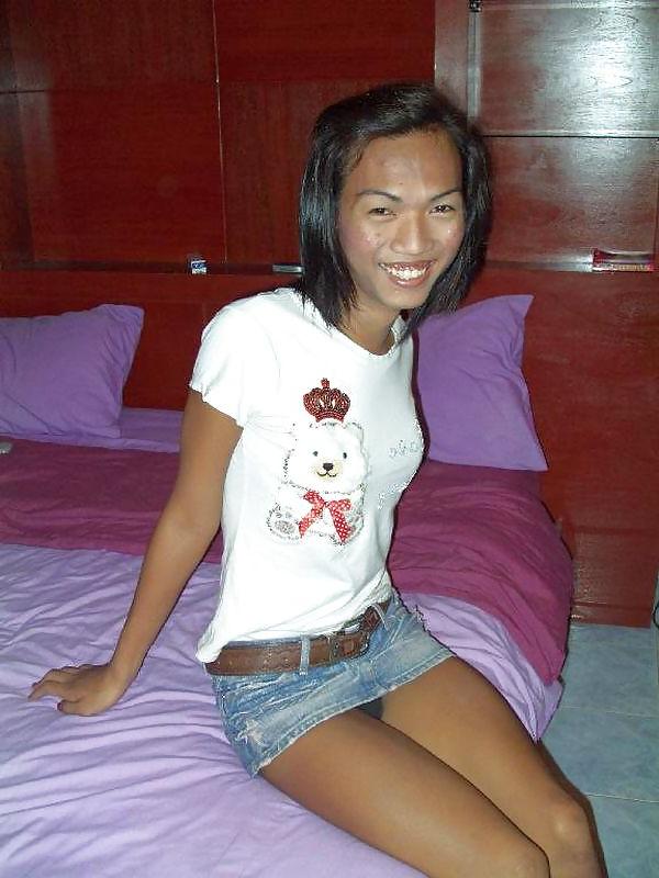 15P Ladyboy Earn from Pattaya