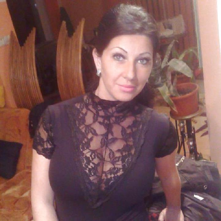 12P Romanian milf: Maria