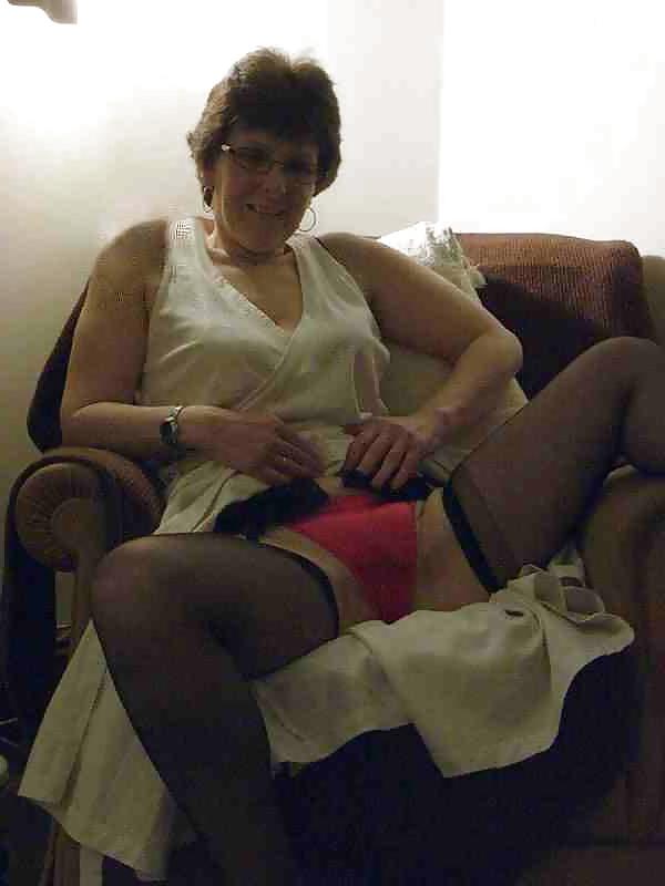 25P Grab a granny 28