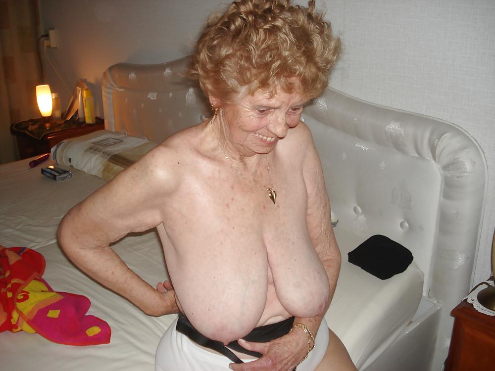25P Grab a granny 28
