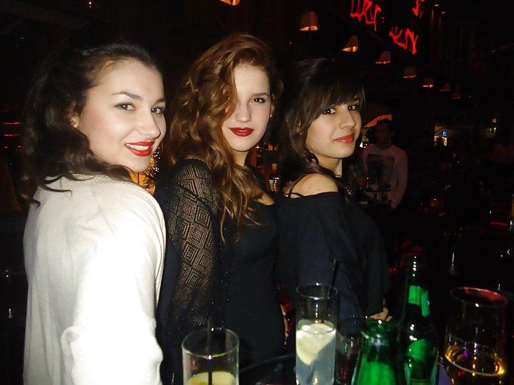 25P Greek Teen Girls