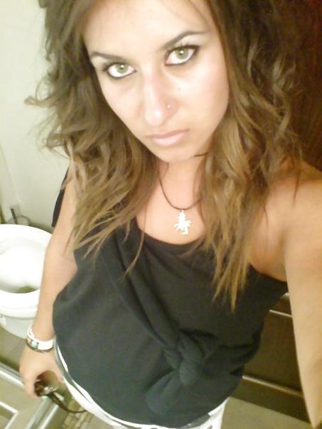 25P Greek Teen Girls