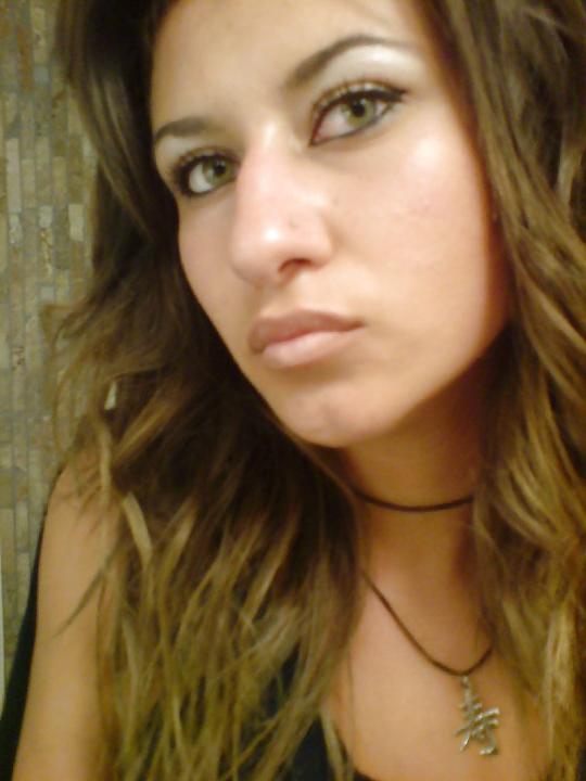 25P Greek Teen Girls