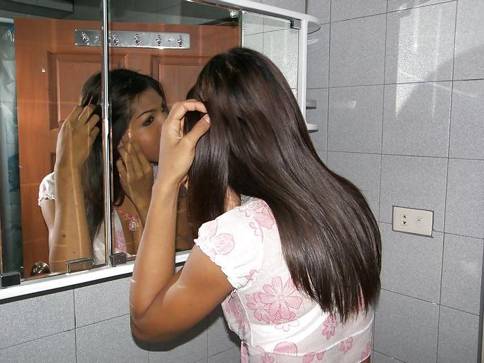 12P Pattaya Ladyboy Michelle