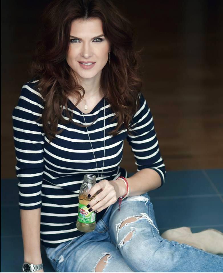 25P Monica Barladeanu