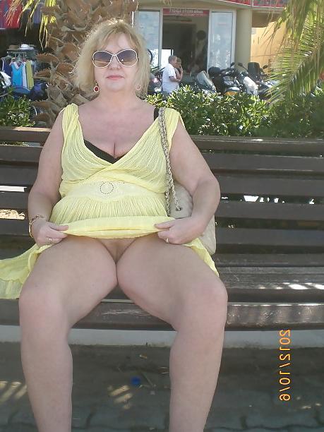 22P Sexy old lady! Amateur!