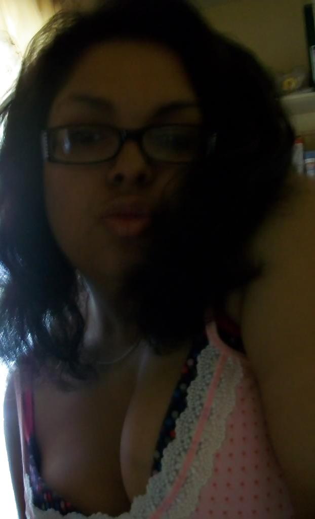 10P Black bbw with glasses