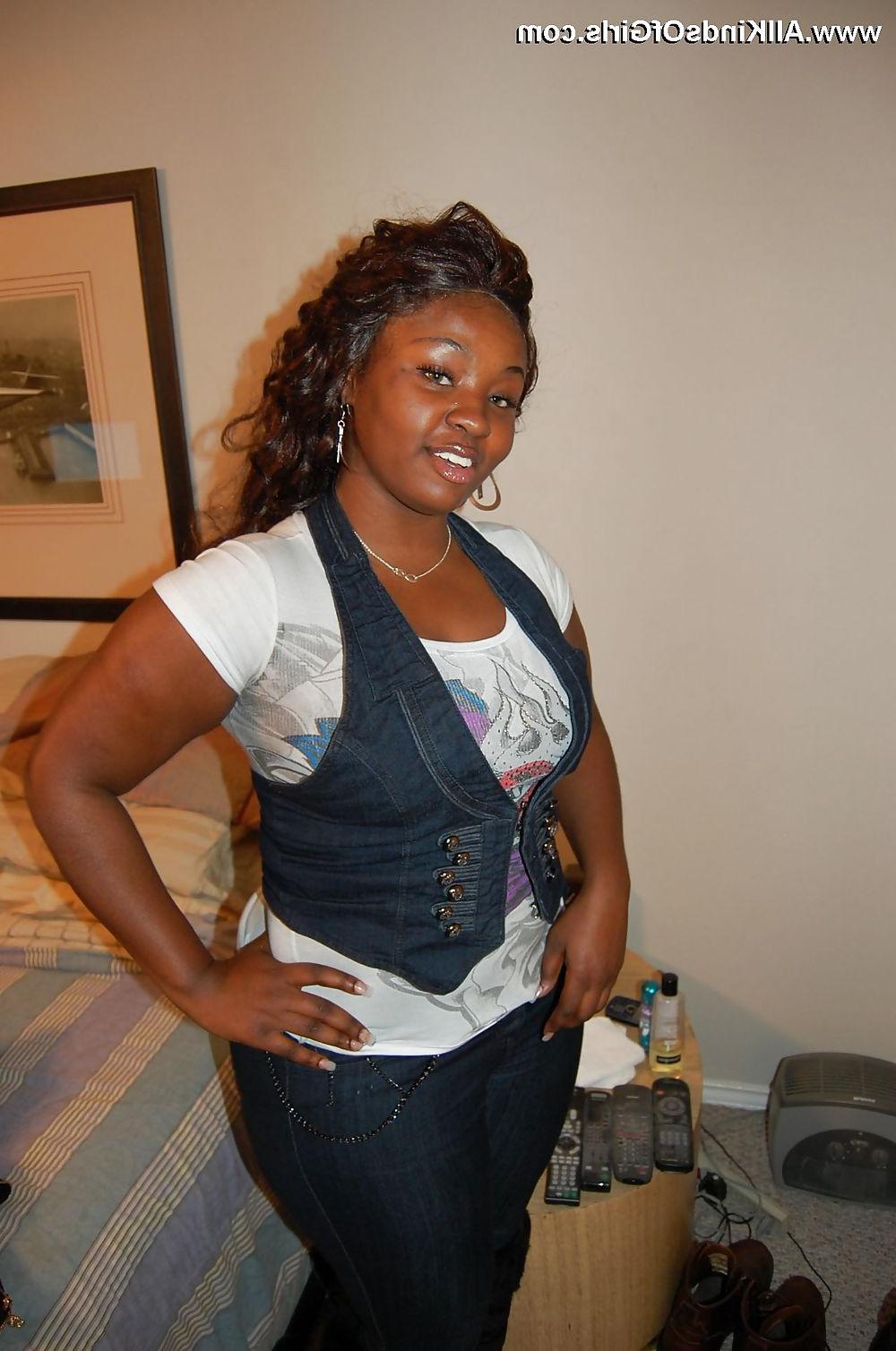 17P Vicky ebony bb milf