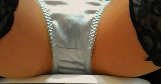 19P Suzy's Upskirt Selection