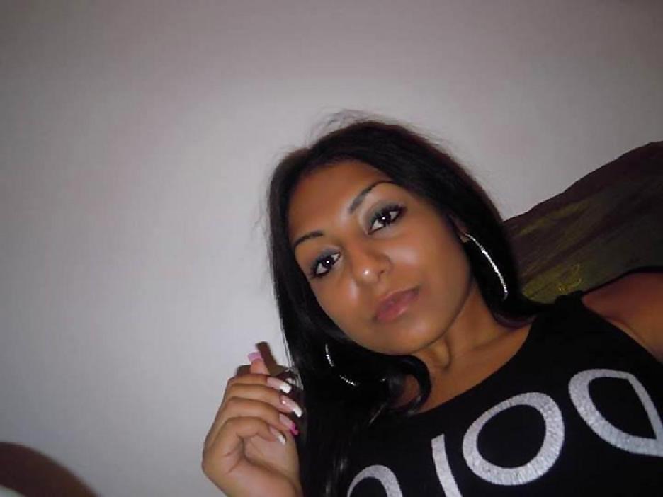 12P Romanian girl: marina