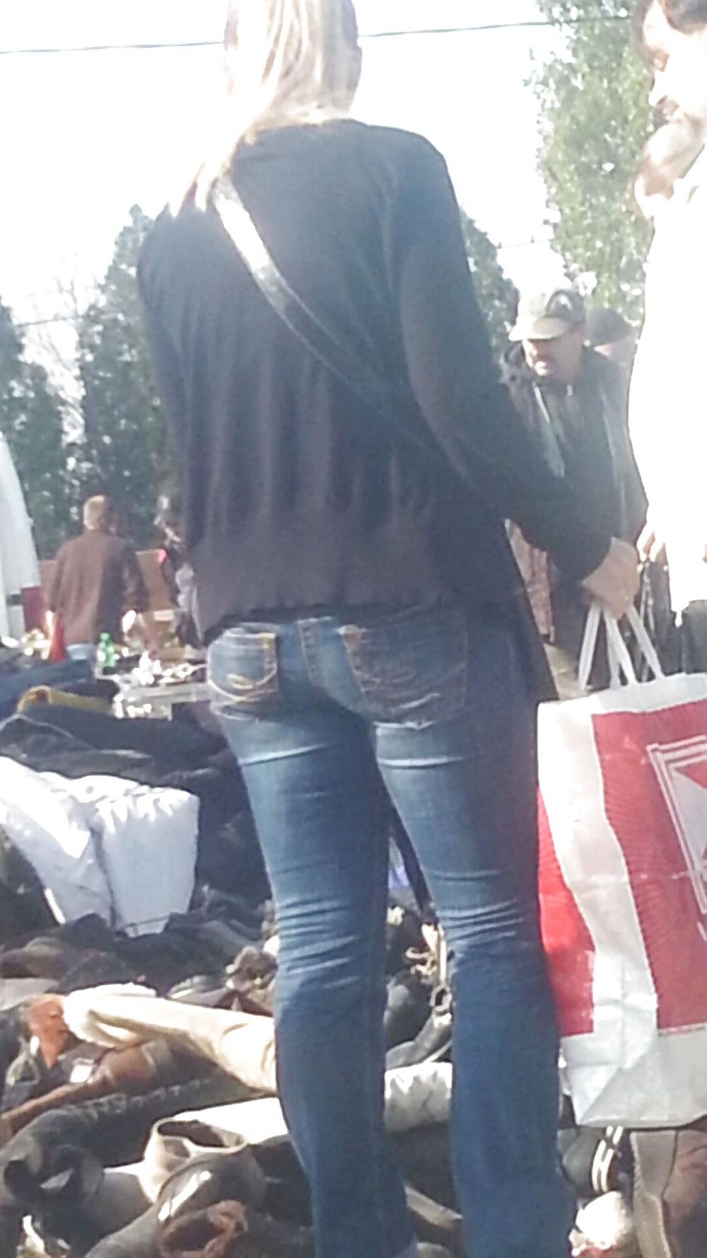 5P Blonde ass romanian
