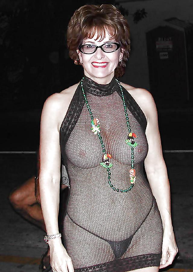 25P Sexy ladies non nude 2