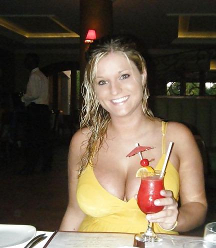 20P Not naked busty facebookwomen 11.