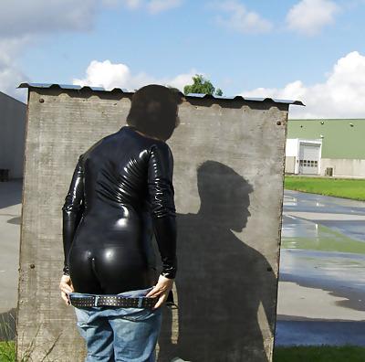 9P Outside in Rubber