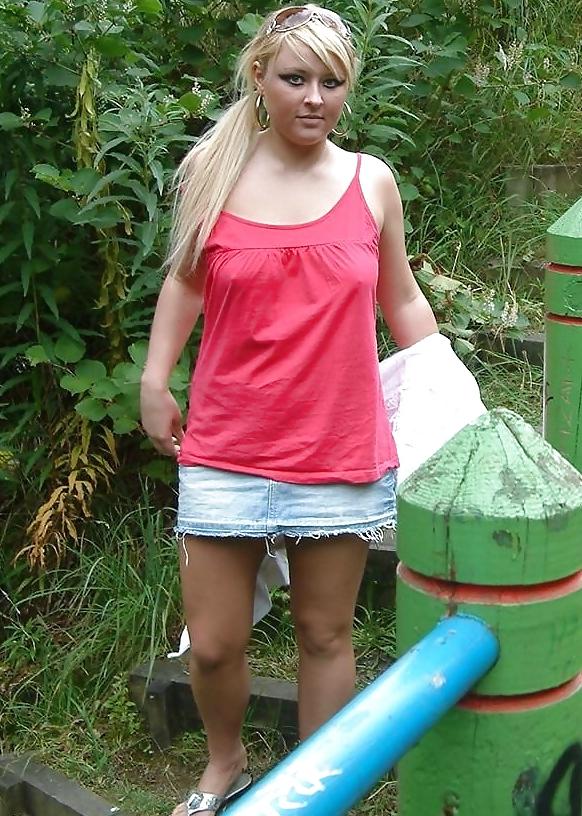 17P Chubby blonde teen flashing again 3 (please comment)