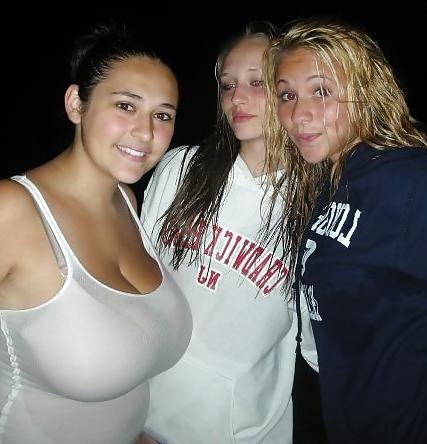20P Not naked busty facebookwomen 7.