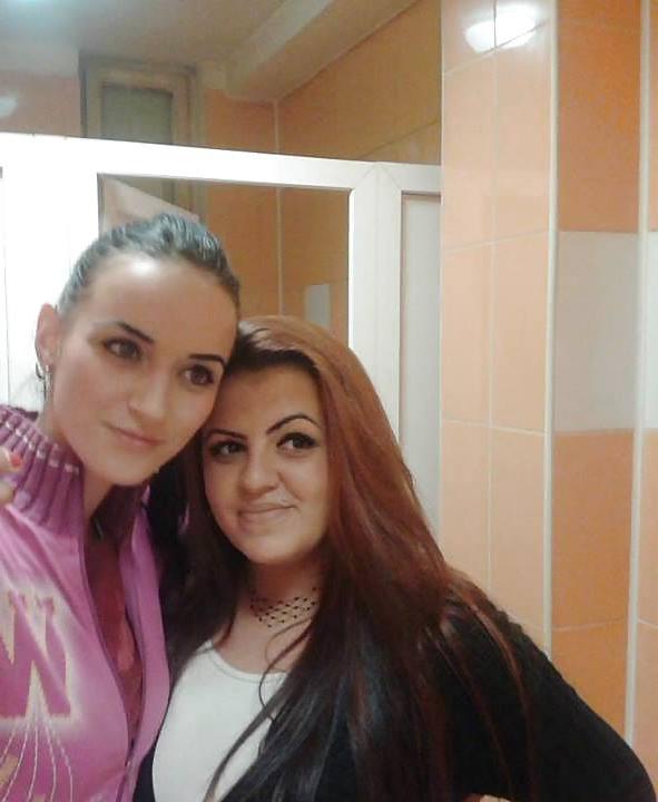 11P Romanian girl: Diana
