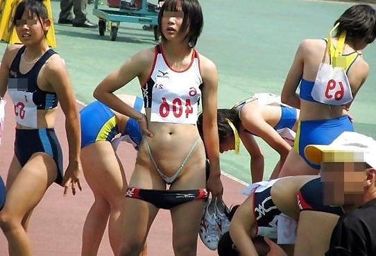 25P Russian upskirts 05
