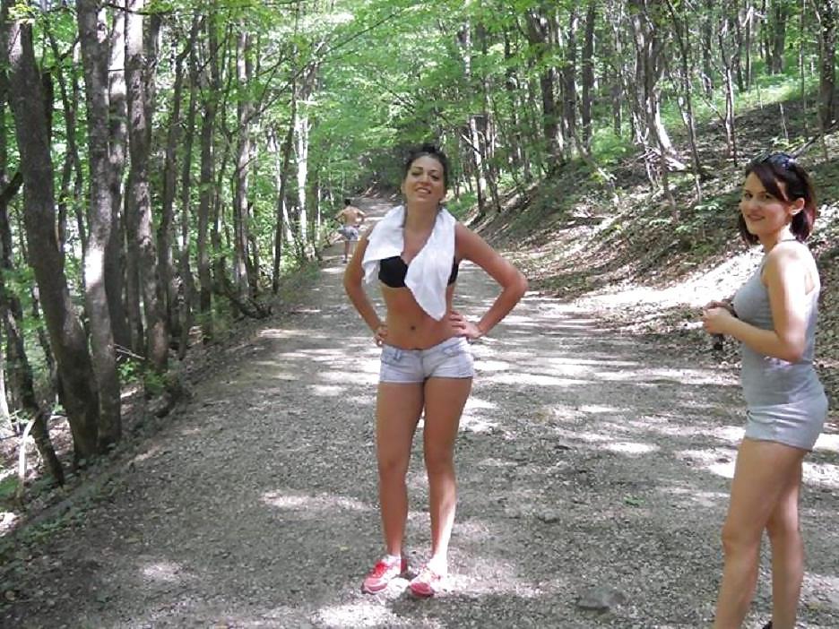 25P Romanian girl: ella