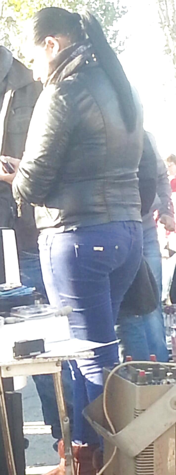 6P Sexy gipsy ass romanian