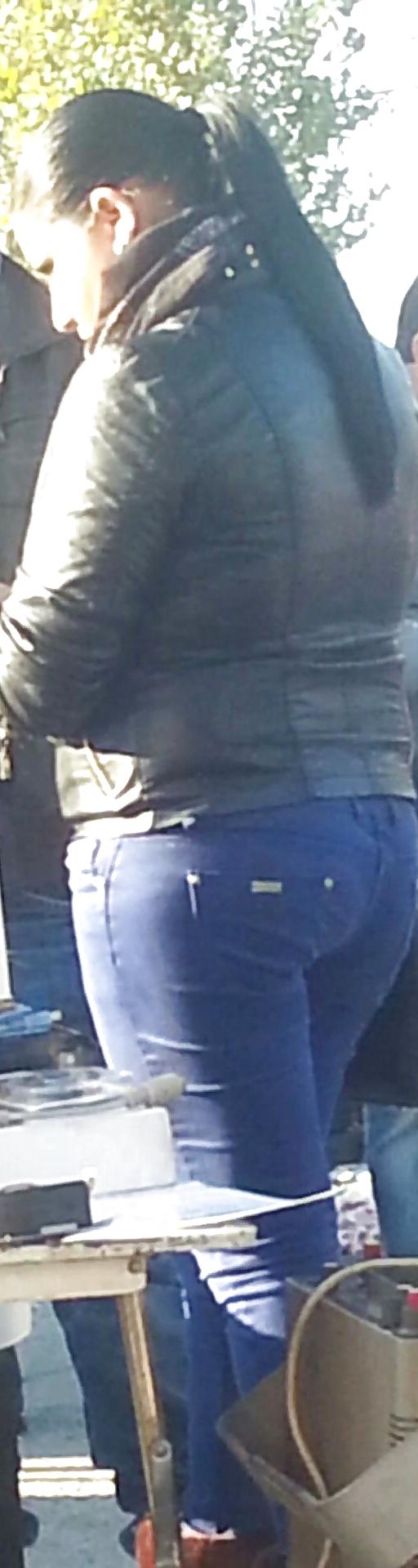 6P Sexy gipsy ass romanian