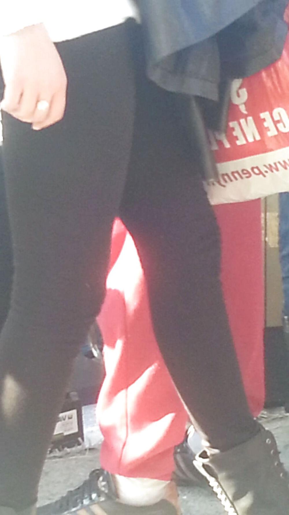 7P Sexy feet, ass teens romanian