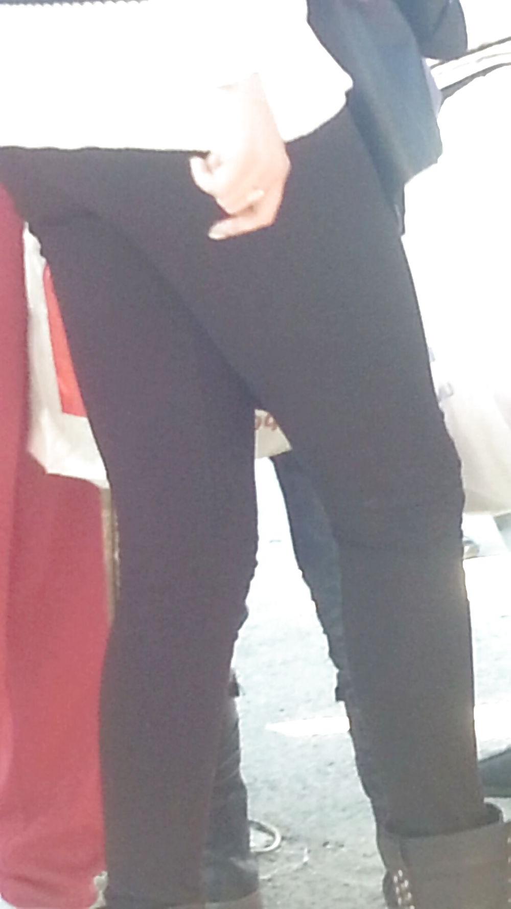 7P Sexy feet, ass teens romanian