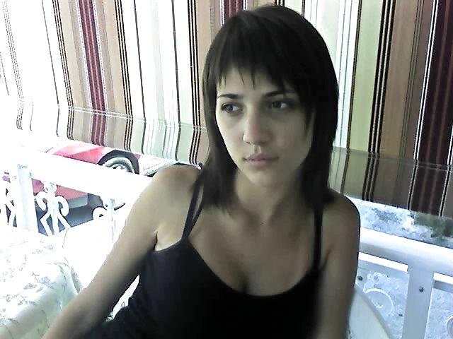 25P Greek Teen Girls 4