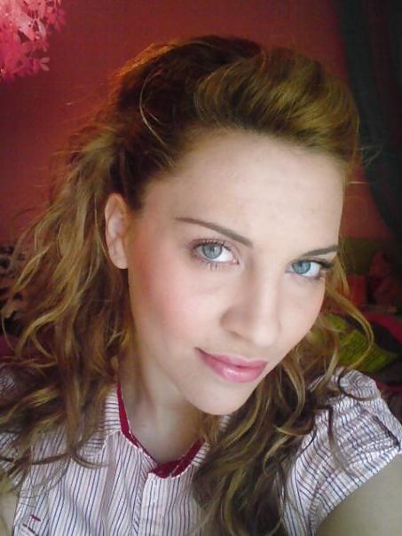 25P Greek Teen Girls 4