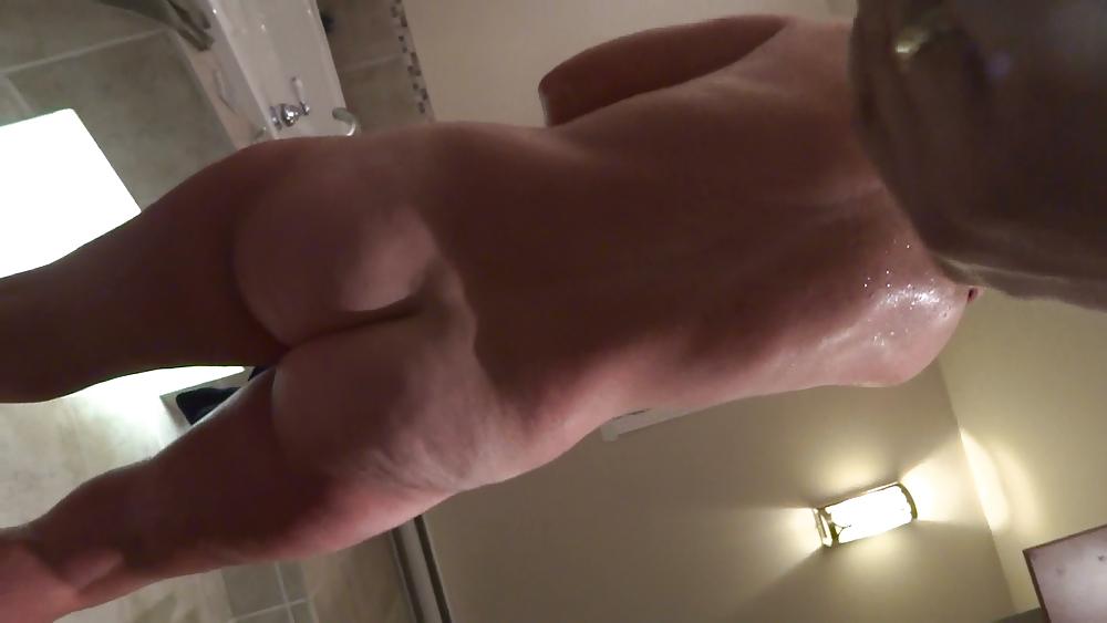 6P Mature butt