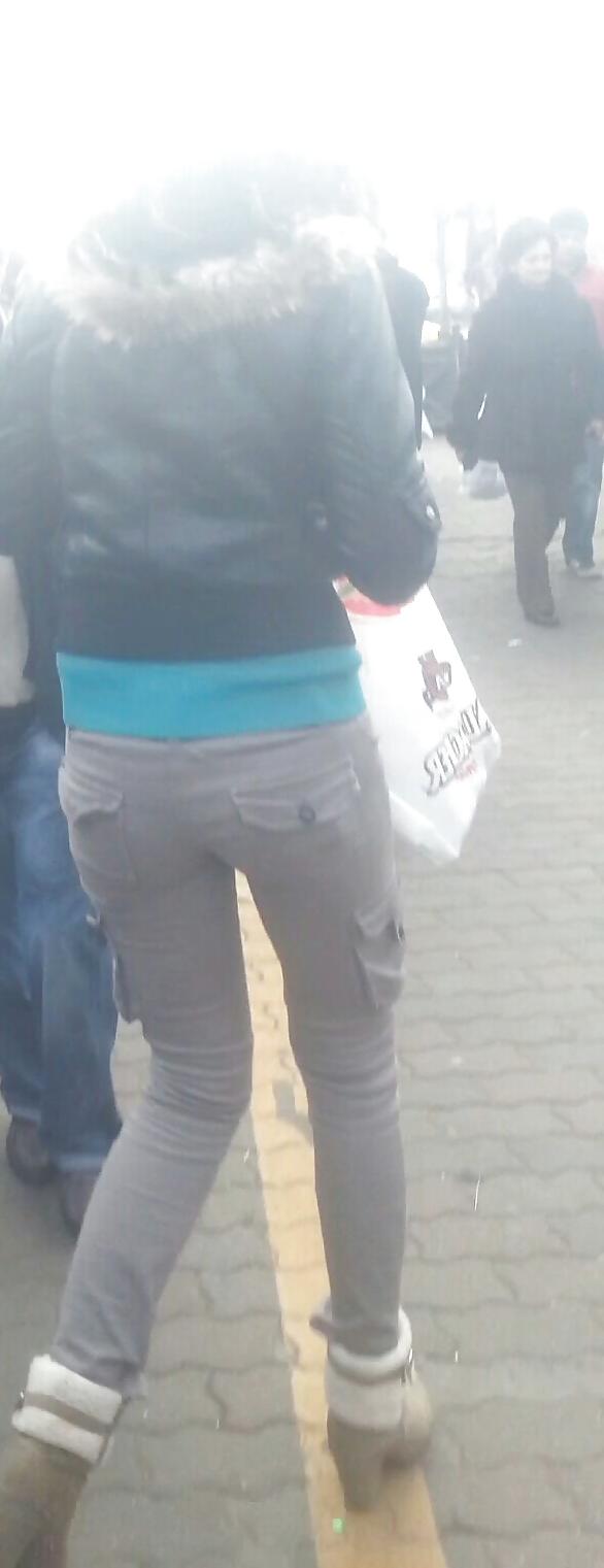 4P Sexy ass romanian