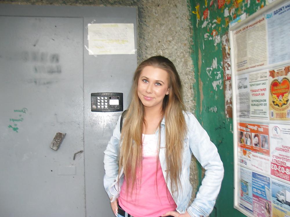 25P Russian Teen Vika