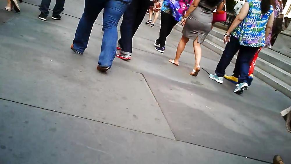 18P Hot Indian Women - Big Butt